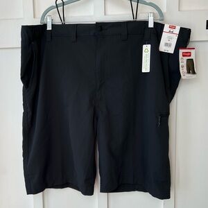 Wrangler Performance Shorts Mens NWT Size 46 Black Classic Flex Waistband NEW